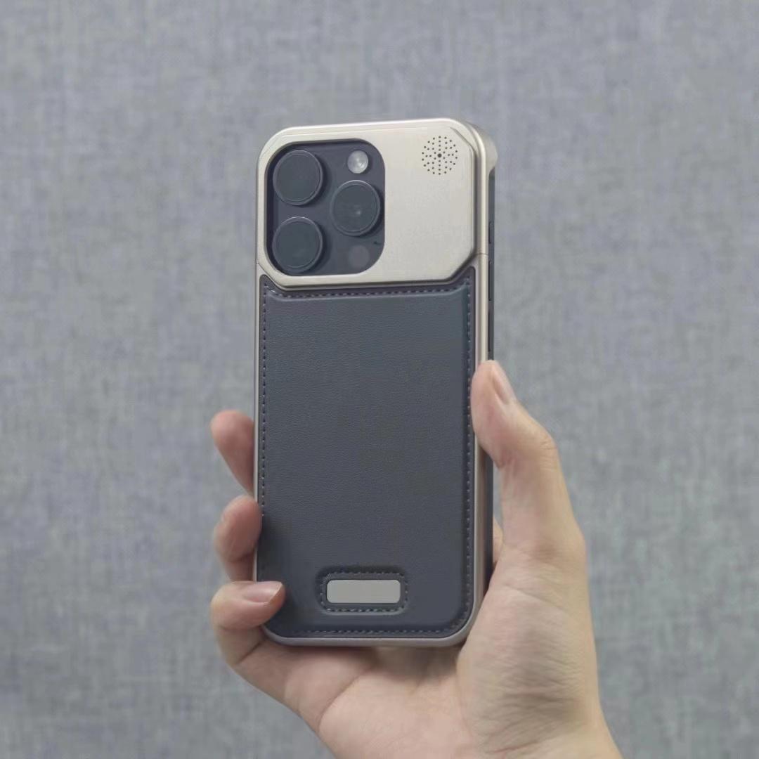 Kozna metalna maska crna iPhone 15 Pro