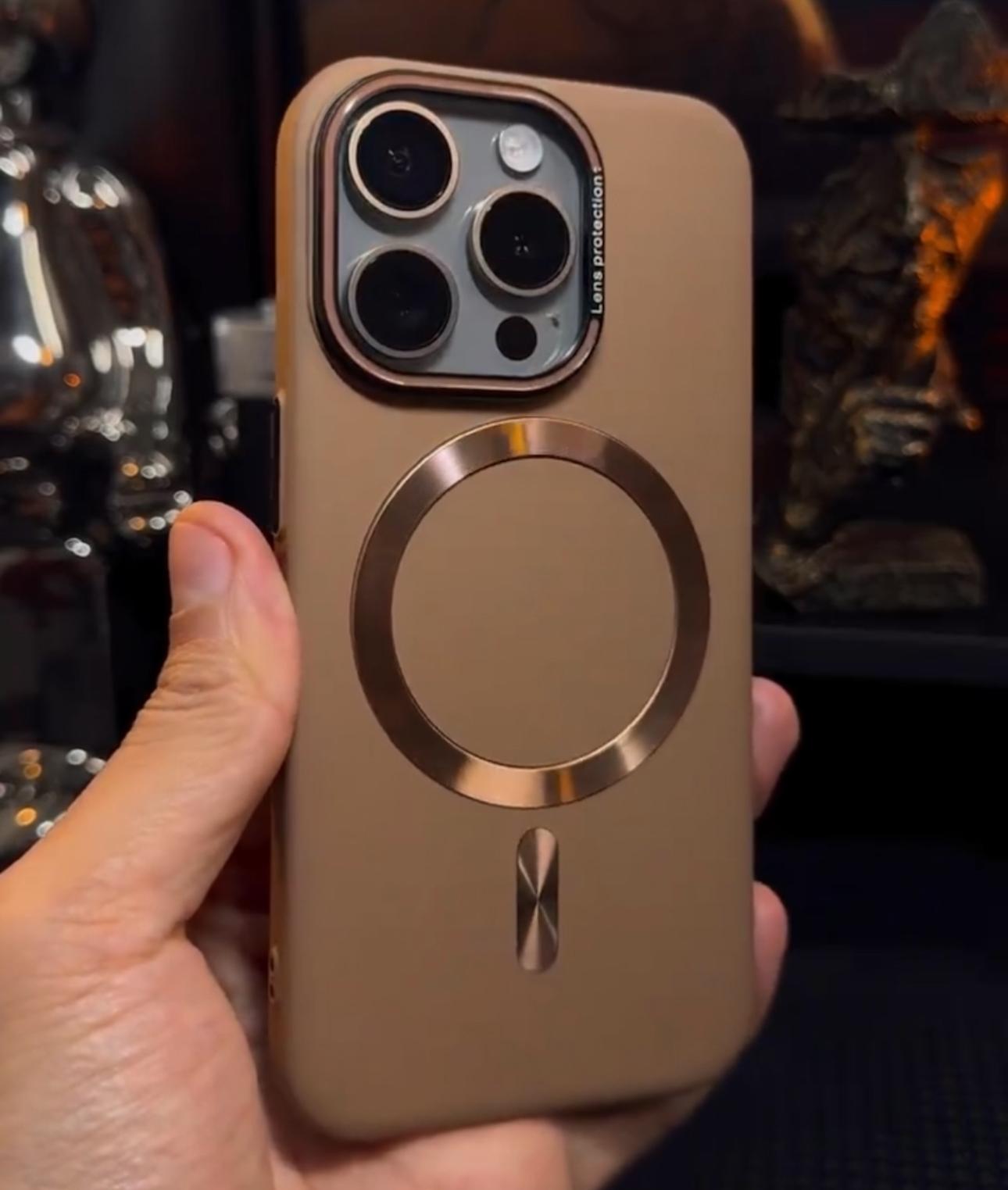 Ultra premium magasfe kozna smedja maska iPhone 15 Pro